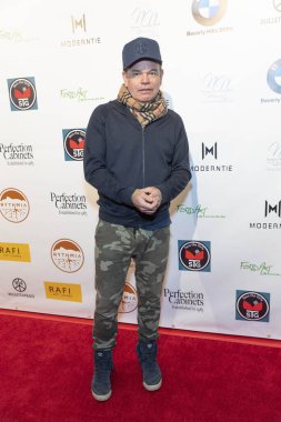 Paul Oakenfold, 22 Şubat 2019 'da Beverly Hills' teki Waldorf Astoria Hotel 'de Rafi' nin Seçme Hediye Suiti ve Konseri 'ne katıldı.