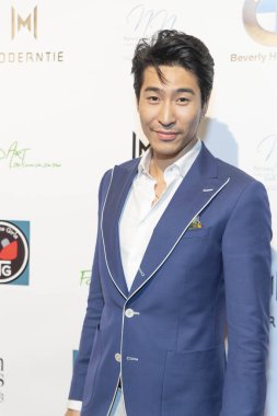 Chris Pang, 22 Şubat 2019 'da Beverly Hills' teki Waldorf Astoria Hotel 'de Rafi' nin Seçme Hediye Suiti ve Konseri 'ne katıldı.