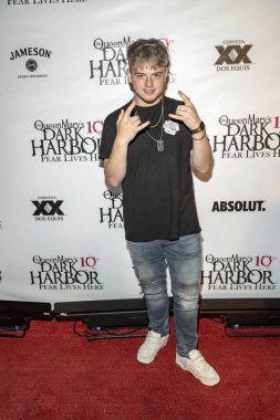 Austin Kassabian, 26 Eylül 2019 'da Kraliçe Mary' nin 10. Yıllık Medya ve VIP Gecesi 'ne katıldı.