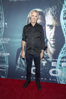 Lawrence Levy, 4 Eylül 2019 tarihinde TCL Çin Tiyatrosu 6, Hollywood, CA 'da Eternal Code World Premiere' e katıldı..