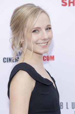 Seri DeYoung 29 Haziran 2019 'da Mısır Tiyatrosu' nda Etheria Film Gecesi 'ne katıldı.