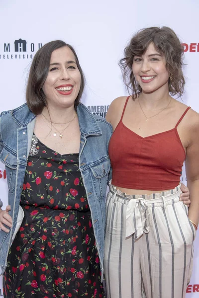 Sarah Kalagvano Chelsea Lupkin Wonen Etheria Film Night 2019 Bij — Stockfoto