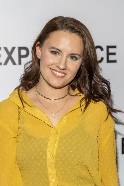 Sophia Monti Attends Experience Los Angeles Premiere Tcl Theater Hollywood — Stock Photo, Image