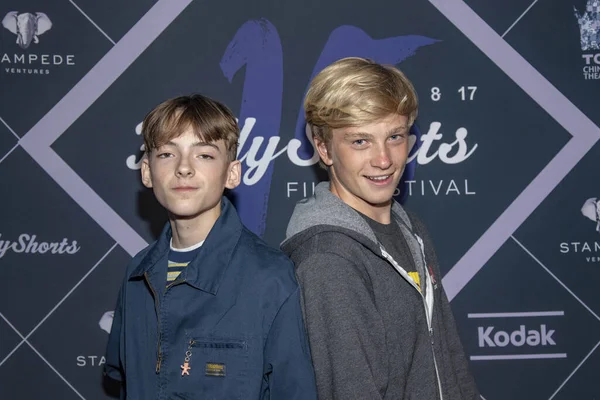 17 Ağustos 2019 'da Harmony Gold Theater, Los Angeles' ta 15. Yıllık HollyShorts Film Festivali Kapanış Gecesi 'ne katıldı.