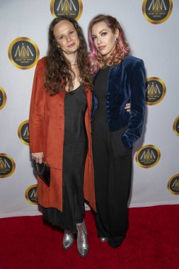 Dalal Bruchmann ve Maesa Pullman 20 Kasım 2019 'da Hollywood, Hollywood' da Hollywood Medya Ödülleri 'ne katıldı.