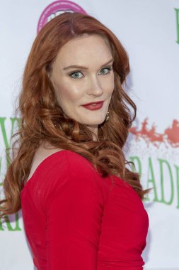 Jennifer Marshall, Hollywood Bulvarı, CA 'da 1 Aralık 2019' da Denizci Oyuncakları için düzenlenen 88. Hollywood Noel Geçit Töreni 'ne katıldı.