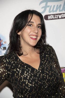 Giulia Rozzi 18 Aralık 2019 'da The Study, Hollywood, CA' da Los Angeles Çocuk Hastanesi 'ne düzenlenen 4. Yıllık Tatil Galasına katıldı..