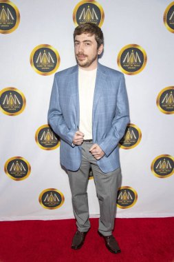 Artyom Tchebotaryov, 20 Kasım 2019 'da Avalon Hollywood' da Hollywood Medya Ödülleri 'ne katılır.