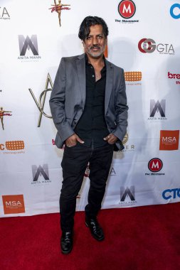 Alex Magno, 23 Ekim 2018 'de Şaban Tiyatrosu, Beverly Hills, Kaliforniya' da 8. Dünya Koreografi Ödüllerine katıldı.