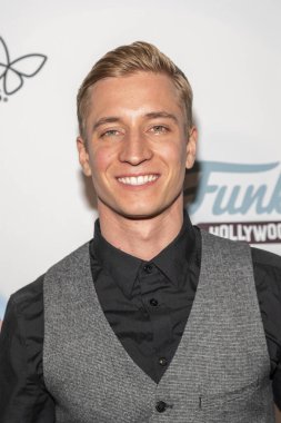 Vlad Kvartin, 18 Aralık 2019 'da The Study, Hollywood, CA' da Los Angeles Çocuk Hastanesi 'ne düzenlenen 4. Yıllık Tatil Galasına katıldı..