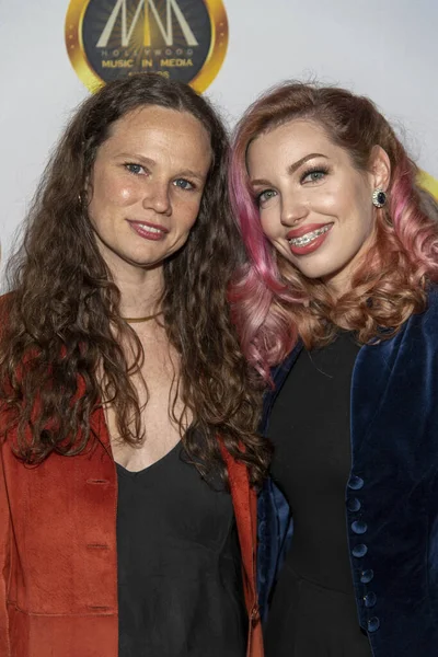 Dalal Bruchmann ve Maesa Pullman 20 Kasım 2019 'da Hollywood, Hollywood' da Hollywood Medya Ödülleri 'ne katıldı.