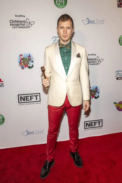 Gabriel Butu Bezoekt Het Jaarlijkse Holiday Gala Benefit Childrens Hospital — Stockfoto