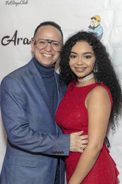 Isaac Rodarte, Arasi, 23 Aralık 2018 'de Los Angeles, Kaliforniya' daki The Federal Bar 'ın çatısında Arasi' nin AP Yayıncılık Partisi 'ne katıldı.