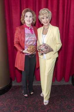 Kat Kramer, Karen Sharpe-Kramer 17 Haziran 2018 'de Beverly Hills, CA' da düzenlenen 