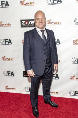 Jason Haigh-Ellery, 12 Aralık 2018 'de Los Angeles, Kaliforniya' daki Le Foyer Balo Salonu 'nda düzenlenen Hollywood Uluslararası Altın Film Ödülleri Yemek Galasına katılıyor.