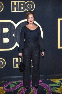 Elizabeth Perkins, 17 Eylül 2018 'de Los Angeles Pasifik Tasarım Merkezi' ndeki Plaza 'da 70. Primetime Emmy Ödülleri' nin ardından HBOS Post Ödül Töreni 'ne katılıyor. 