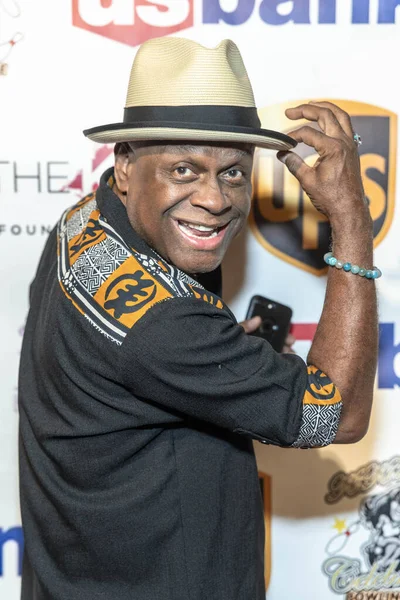 Michael Colyar Asiste Kiki Shepard Foundation 15Th Annual Celebrity Bowling — Foto de Stock