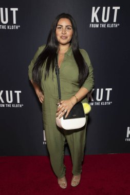 Mercedes Javid 8 Kasım 2018 'de The Sofitel Hotel Riviera31, Los Angeles, Kaliforniya' da Kut from the Kloth 'un açılış partisine katılır.