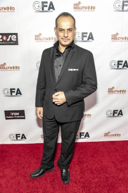 Faraz 'ın 12 Aralık 2018' de Los Angeles, Los Angeles 'taki Le Foyer Balo Salonu' nda düzenlenen Hollywood Uluslararası Altın Film Ödülleri Yemek Galasına katıldığını söyledi.