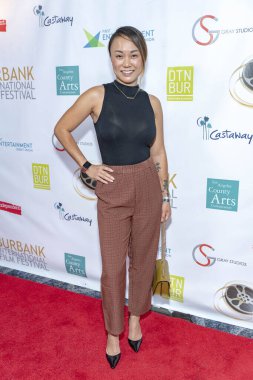 Mary Whittaker, 9 Eylül 2018 'de Los Angeles Marriott Burbank Havaalanı Oteli' nde düzenlenen 10. Burbank Film Festivali 'nin Kapanış Gecesi' ne katıldı.