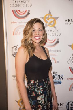 Cynthia Murell, 17 Eylül 2016 'da Hollywood, Kaliforniya' da W Hotel Hollywood 'da Emmy Ödülleri' ni onurlandıran 2016 Lüks Hediyelik Süit Kırmızı Halı 'ya geldi.. 