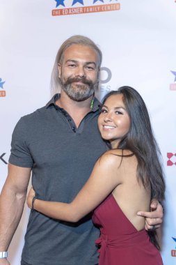 Justin Gabriel, 8 Eylül 2018 'de PLAYA Stüdyosunda düzenlenen 6. Yıllık Ed Asner & Friends Poker Turnuvası Ünlüler Gecesi' ne katıldı.