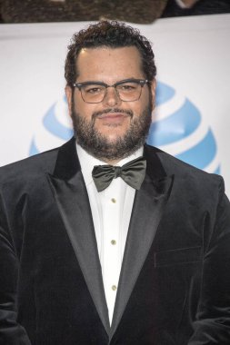 Josh Gad 15 Ocak 2018 'de Pasadena Konferans Binası' nda 49. NAACP Resim Ödüllerine katıldı.