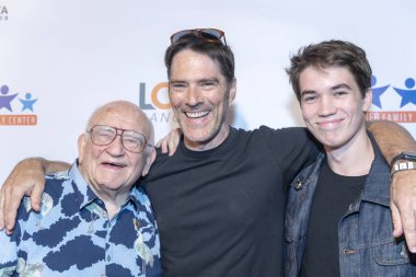 Ed Asner, Thomas Gibson ve Travis Gibson, 8 Eylül 2018 'de PLAYA Stüdyosunda düzenlenen 6. Geleneksel Ed Asner & Friends Poker Turnuvası Ünlüler Gecesine katıldılar.
