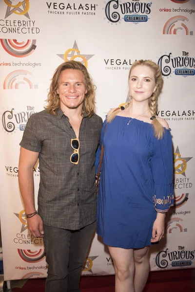 Tony Cavalero Con Moglie Arriva Celebrity Connected 2016 Luxury Gifting — Foto Stock