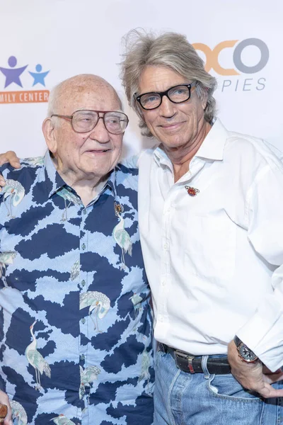 Asner Eric Roberts Deltar Årliga Asner Friends Poker Tournament Celebrity — Stockfoto