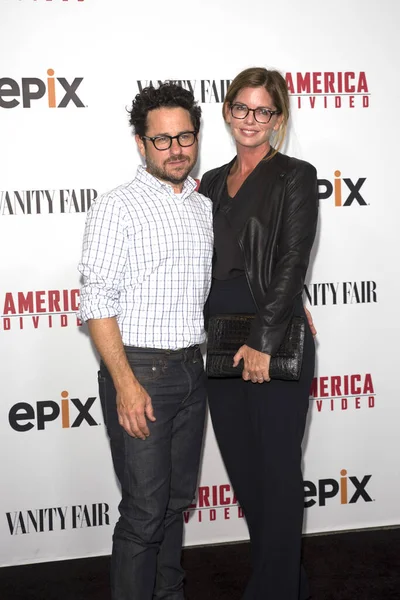 Abrams Manželkou Přijíždí Ameriky Divided Premiere Hammer Museum Billy Wilder — Stock fotografie
