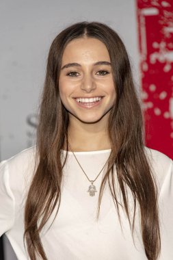 Sky Katz, 9 Ağustos 2018 'de Los Angeles' taki The Regency Village Theatre, Los Angeles 'ta düzenlenen 