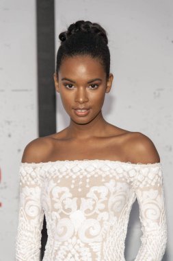 Sharahya Carter 9 Ağustos 2018 'de Los Angeles' taki The Regency Village Theatre, Los Angeles 'ta düzenlenen 