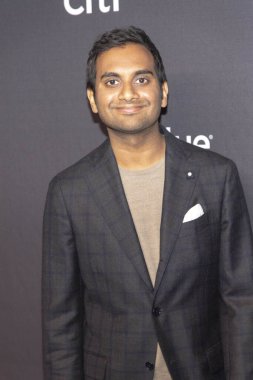 Aziz Ansari, 21 Mart 2019 tarihinde Los Angeles 'taki DOLBY Tiyatrosu' nda Paley Center for Media 2019 PaleyFest LA 