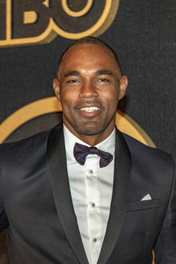 Jason Winston George, 17 Eylül 2018 'de Los Angeles, Kaliforniya' daki The Plaza at the Pacific Design Center 'da verilen 70. Primetime Emmy Ödülleri' nin ardından HBOS Post Ödül Töreni 'ne katılıyor. 