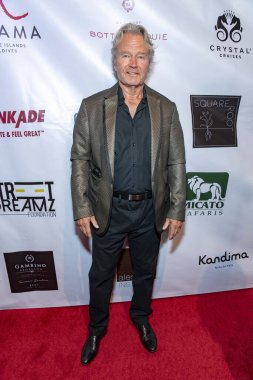 John Savage 22 Eylül 2018 'de Beverly Wilshire Hotel, Kaliforniya' da düzenlenen 9.