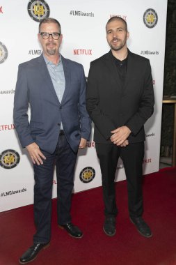 Wes Hogan, Kevin Dowling 7 Nisan 2018 'de Alex Theatre, Glendale' de düzenlenen 5. Geleneksel Konum Yöneticileri Birliği Uluslararası Ödülleri 'ne katıldı.