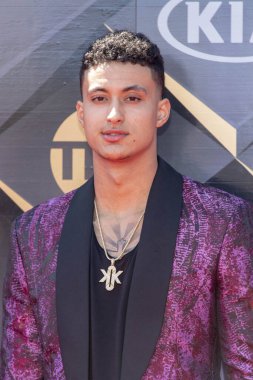 Kyle Guzman, 25 Haziran 2018 'de Barker Hanger, Santa Monica, Kaliforniya' dan 2018 NBA Ödül Töreni 'ne katıldı.