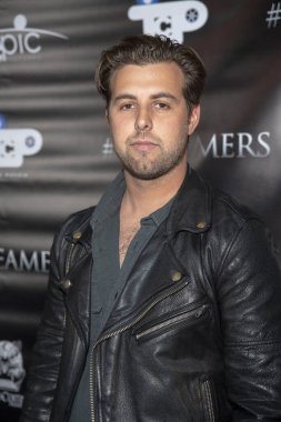 Josh Adwar, 12 Nisan 2018 'de Los Feliz Tiyatrosu' nda Los Angeles Premiere 'de Epic Pictures' a katıldı.