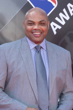 Charles Barkley, Barker Hanger, Santa Monica, Kaliforniya 'dan 2018 NBA Ödül Töreni' ne 25 Haziran 2018 'de katıldı.
