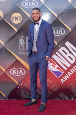 Sarunas Jackson, 25 Haziran 2018 'de Barker Hanger, Santa Monica, Kaliforniya' dan 2018 NBA Ödül Töreni 'ne katıldı.