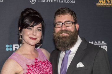 Alexandra Boylan ve John Graham 2 Şubat 2018 'de Universal Hilton, Universal City' de 26. Yıllık Film Rehberi Ödülleri 'ne katıldı.