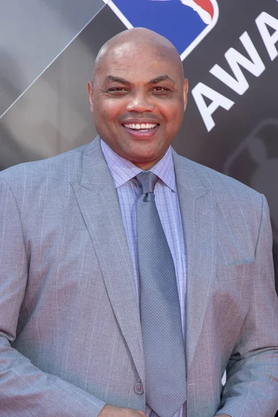 Charles Barkley, Barker Hanger, Santa Monica, Kaliforniya 'dan 2018 NBA Ödül Töreni' ne 25 Haziran 2018 'de katıldı.