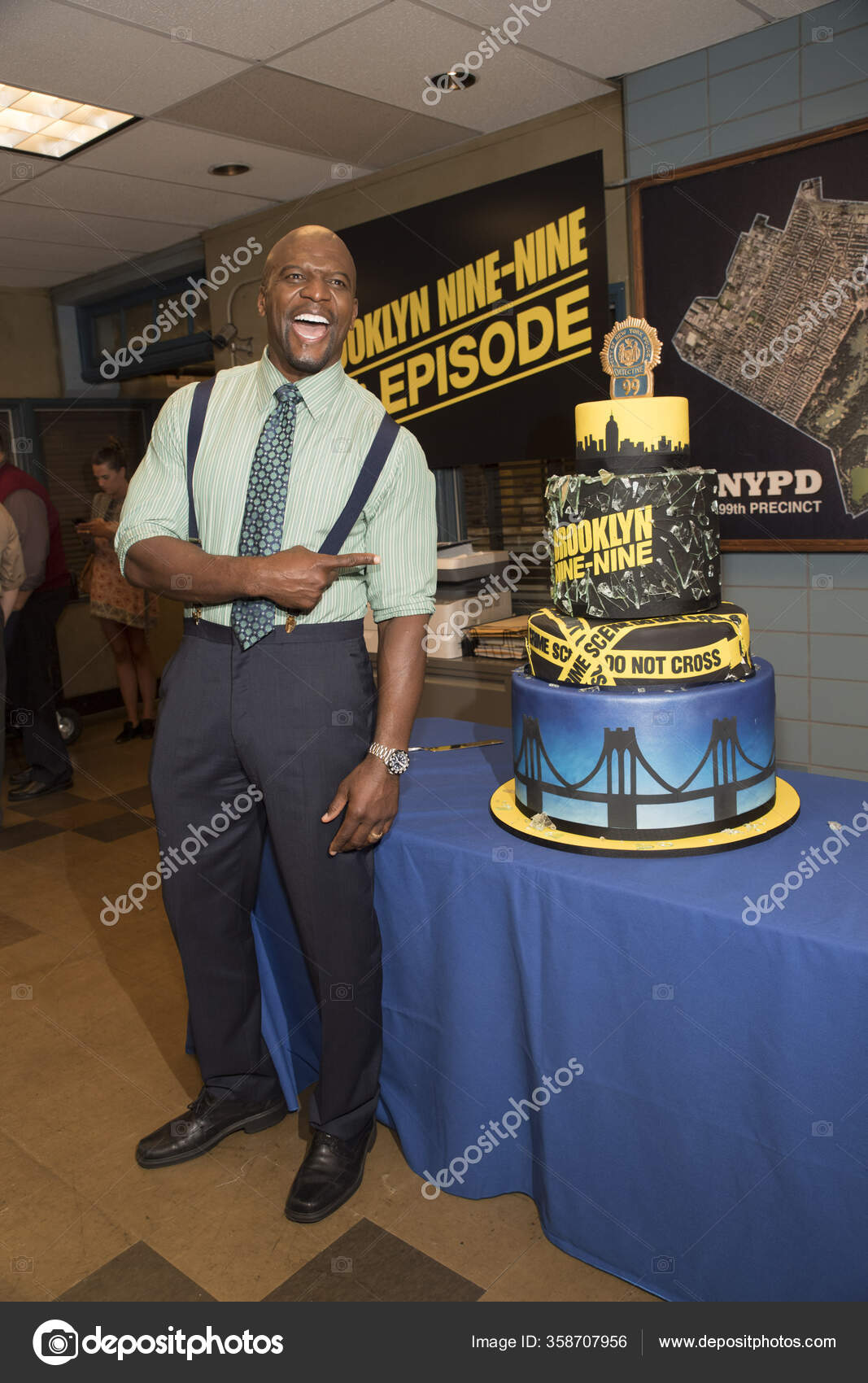 Terry Crews Attends Brooklyn Nine Nine 99Th Episode Event Episode