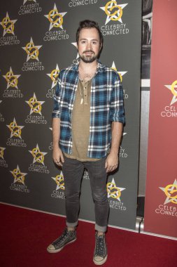 Dustin Belt, 6 Mayıs 2017 'de W Hotel Hollywood, Los Angeles CA' da MTV Film ve TV Ödülleri 'ni onurlandıran Ünlüler Bağlı Lüks Hediye Suiti' ne katıldı.. 