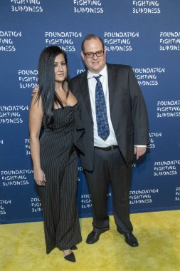 Azy Kashani ve Marc Berliner 17 Kasım 2018 'de Bel-Air Country Club, Los Angeles' taki Emerald City Gala Visionary Awards Dinner 'a katıldılar..