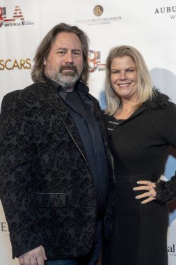 Paul Overacker, Marjorie DeHey, 21 Şubat 2019 'da Renberg Tiyatrosu, Los Angeles' ta düzenlenen 12.