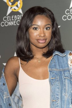 Coco Jones, 6 Mayıs 2017 'de W Hotel Hollywood, Los Angeles CA' da MTV Film ve TV Ödülleri 'ni onurlandıran Ünlü Bağlı Lüks Hediye Suiti' ne katıldı.. 