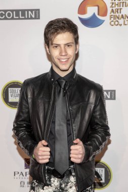 Lofton Shaw, 24 Şubat 2019 'da Los Angeles, Kaliforniya' daki The Hollywood Palladium 'da verilen 4. Geleneksel Roger Neal Oscar Ödül Töreni' ne katılıyor.