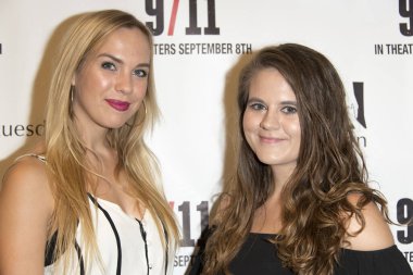 Hanna Hunt, Una Eggerts, Los Angeles Premiere gösterimine 29 Ağustos 2017 'de ACADEMYS LINWOOD DUNN TheATRE, Los Angeles, Kaliforniya' da katıldı. 